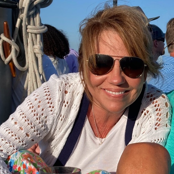 Meet your Posher, Tammy - Picture 1 of 1